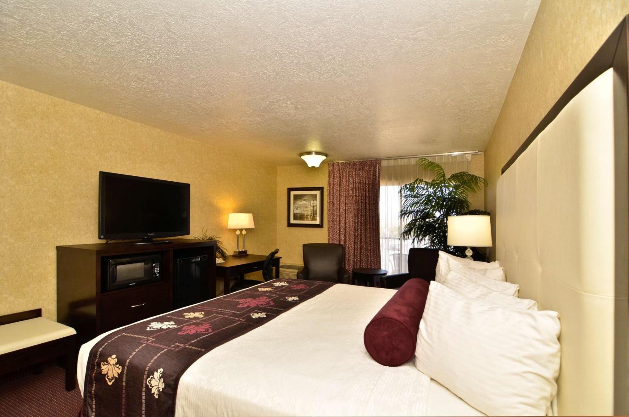 Best Western Coral Hills St. George Bagian luar foto